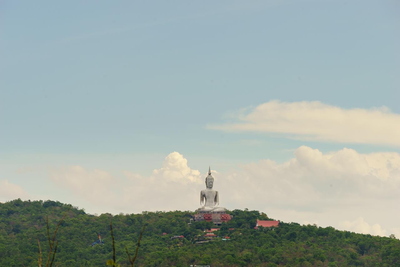 Vieng Khong Hotel Mukdahan Exterior photo